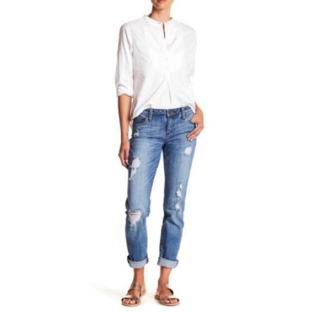 Kut from the Kloth light Blue Katy Boyfriend Jeans